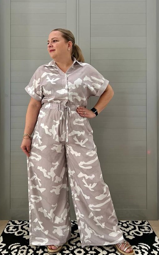 Camo Print Short Sleeve Jumpsuit