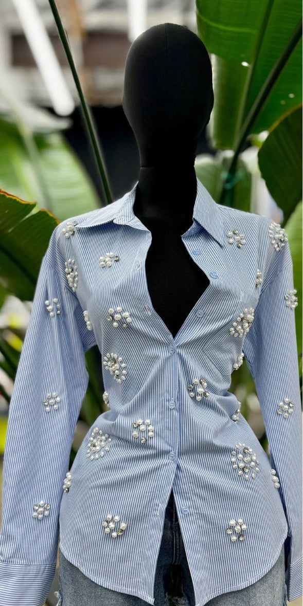 Long sleeve top/ pearls