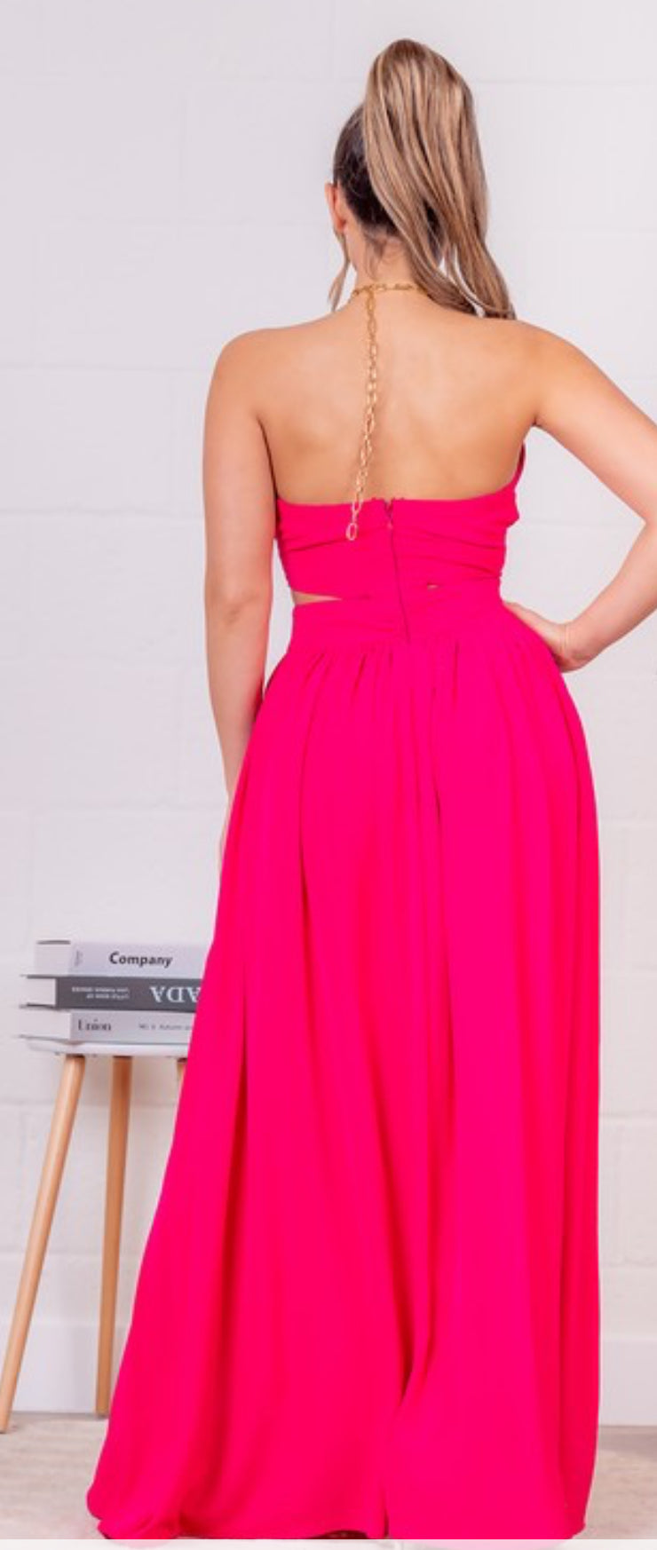 Stunning dress(Fushia)gold details